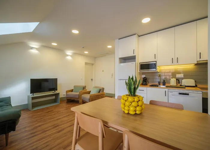 Azimute 5 - T1 Moderno Centro Historico Angra